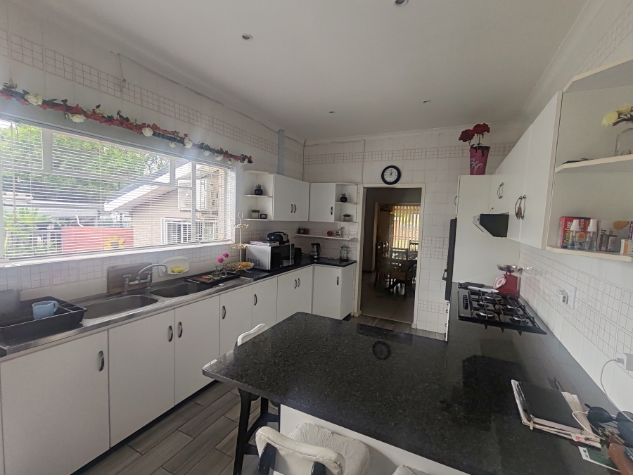 4 Bedroom Property for Sale in Vanes Estate Eastern Cape